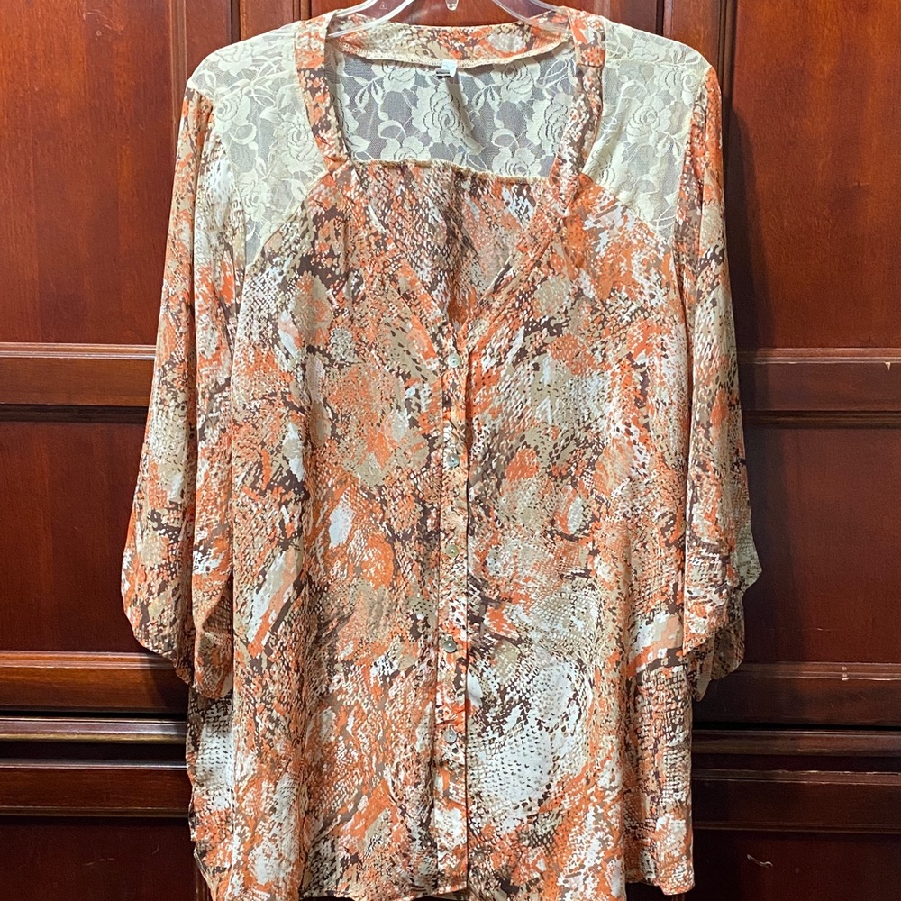 Yummy plus Women's Orange brown cream Patterned size 4X sheer and lace blouse